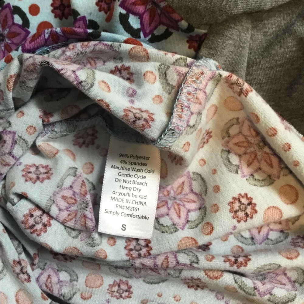 Lularoe Randy blue floral* - Picture 5 of 5